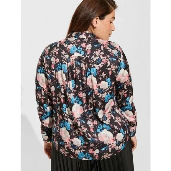 Torrid Floral Long sleeve Blouse 1X - Picture 2 of 4